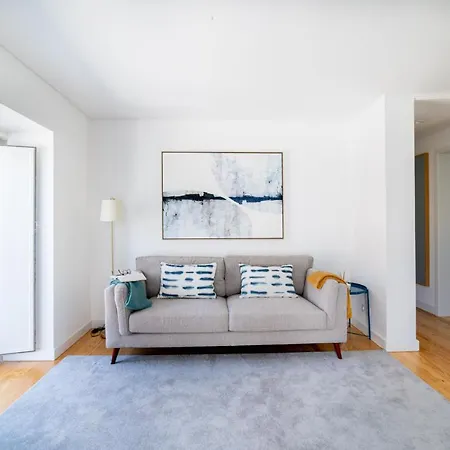 Апартаменты Blue By The River 2 - Elegant Two-bedroom In Santos *