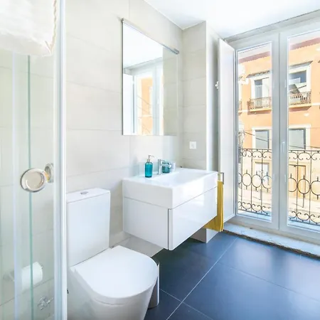 Blue By The River 2 - Elegant Two-bedroom In Santos Appartamento Lisbona