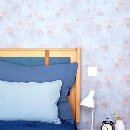 Blue By The River 2 - Elegant Two-bedroom In Santos