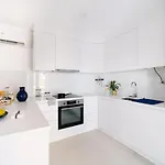 Apartman Blue By The River 2 - Elegant Two-bedroom In Santos