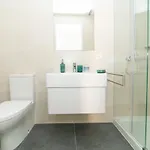 Blue By The River 2 - Elegant Two-bedroom In Santos Apartman